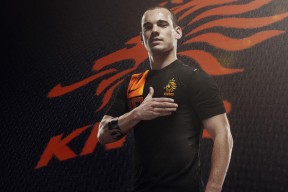 主场气氛是否能直接影响点球心理稳定度，足球主场气氛